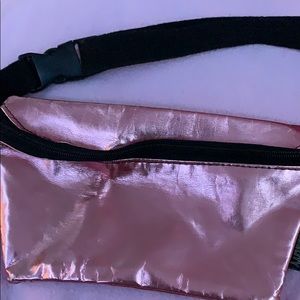 Metallic pink fanny pack